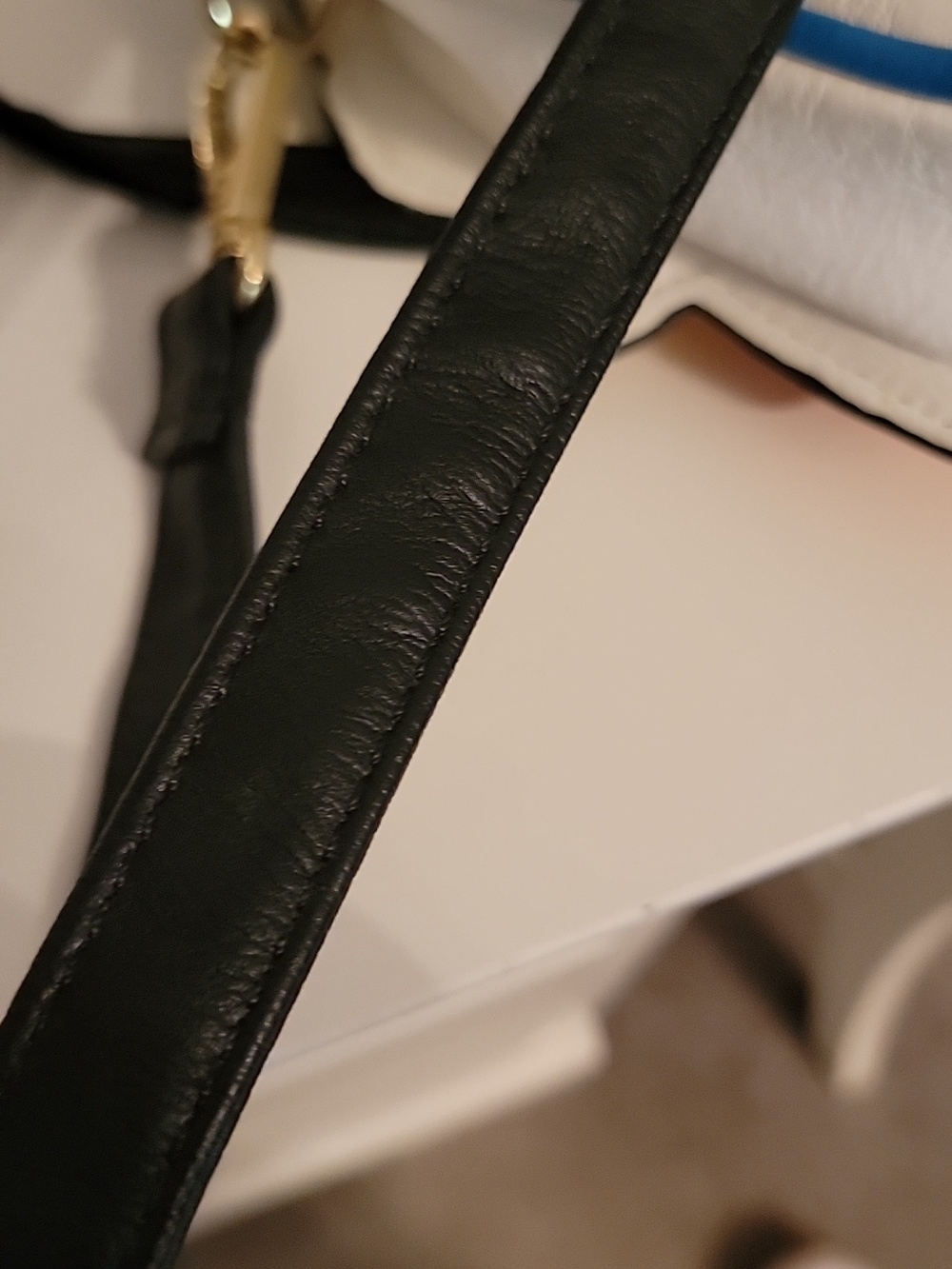 Donald Duck Face Crossbody Bag in Blue, Yellow & Orange - Picture 4 of 5